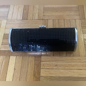 Black sequined/silver clutch